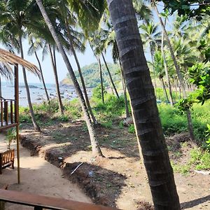 Deluxe Double Room Side Sea View